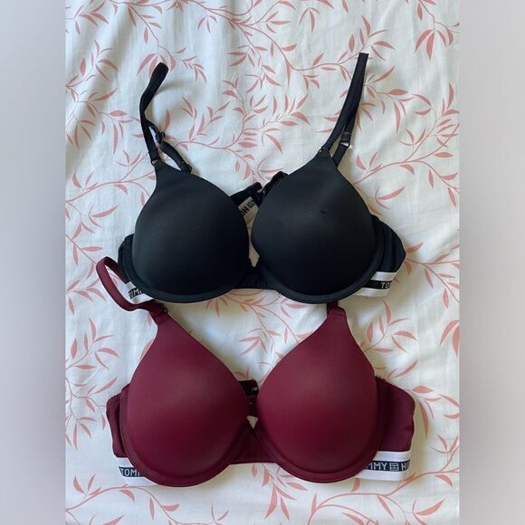 Tommy Hilfiger black and maroon two push-up bras 34 C - Picture 1 of 12